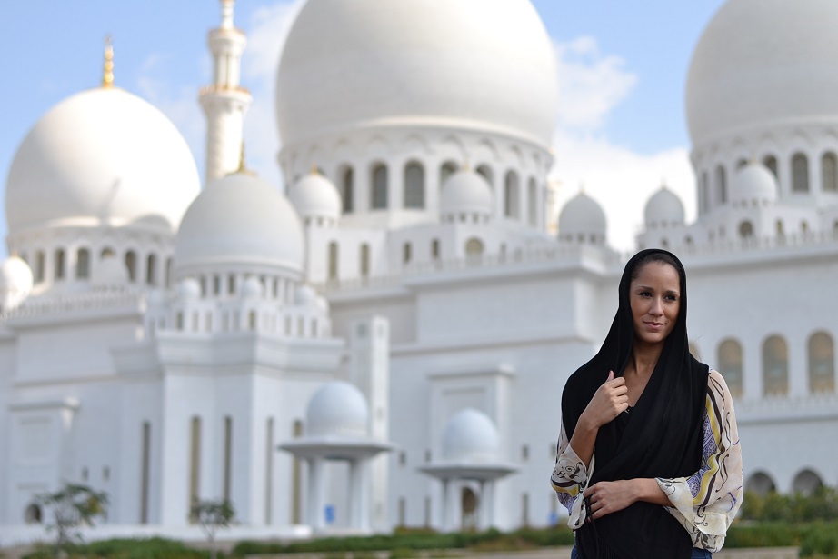 In front of the Grand Mosque in Abu Dhabi