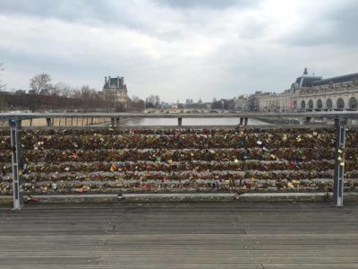 love-lock-bridge-in-paris-france